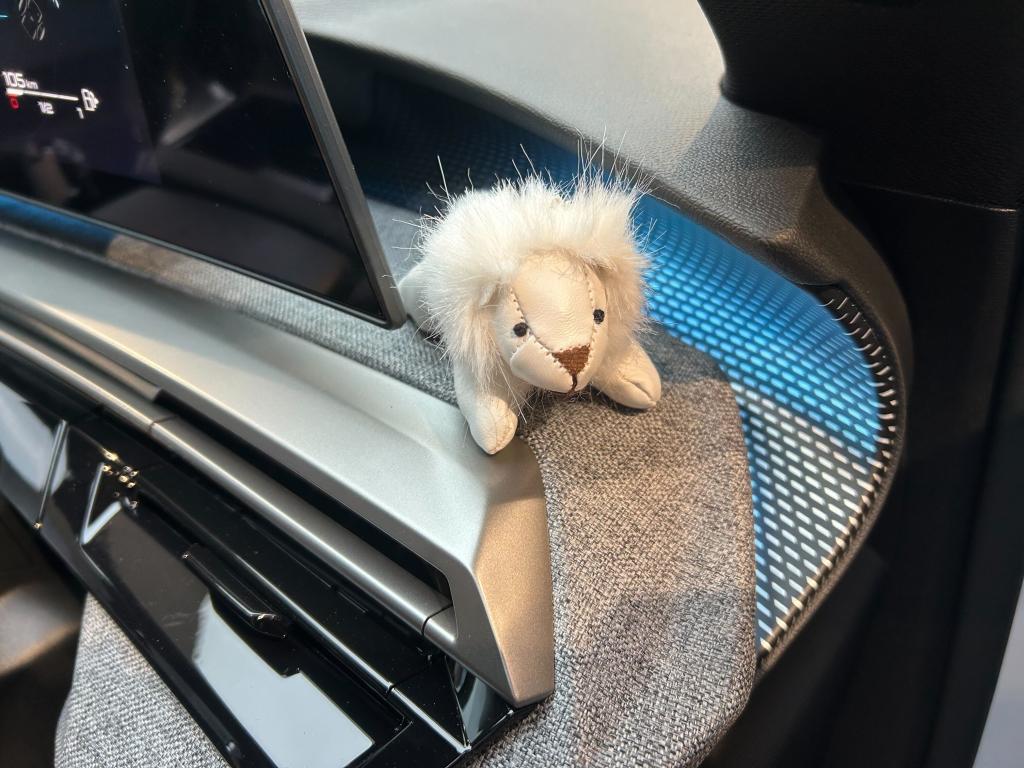 【試乗車】NEW 3008 をご紹介