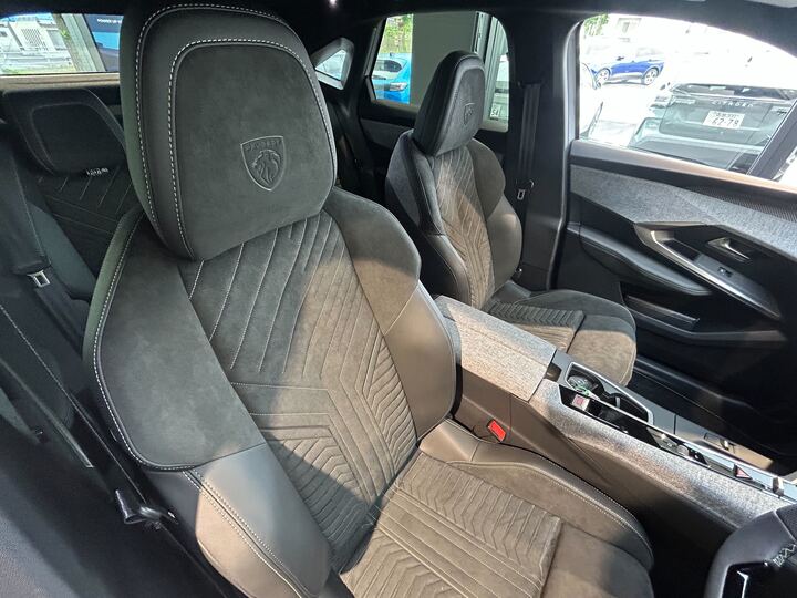 3008 GT HYBRIDのここがスゴイ