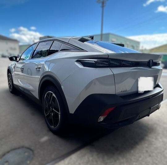 408 HYBRIDはいつでもどこでもスタイリッシュ