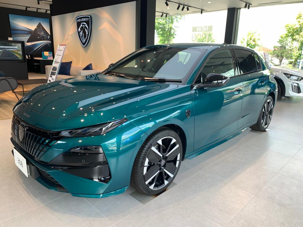 はじめてのPEUGEOT 　＃02｜実車を見るなら、ここをチェック！